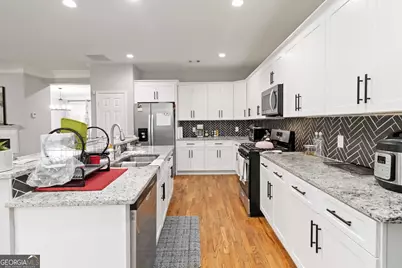 6101 Sparkling Cove Lane, Buford, GA 30518 - Photo 13
