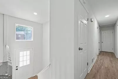 3909 Valley Brook Road, Snellville, GA 30039 - Photo 7