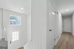 3909 Valley Brook Rd, Snellville, GA 30039 - Photo 7