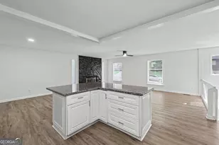 3909 Valley Brook Rd, Snellville, GA 30039 - Photo 17