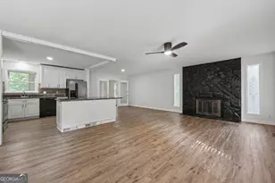 3909 Valley Brook Rd, Snellville, GA 30039 - Photo 9