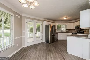 340 Freeman Dr, Covington, GA 30016 - Photo 5