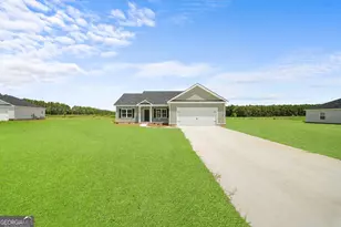 169 Landmark Cir, Statesboro, GA 30458 - Photo 1