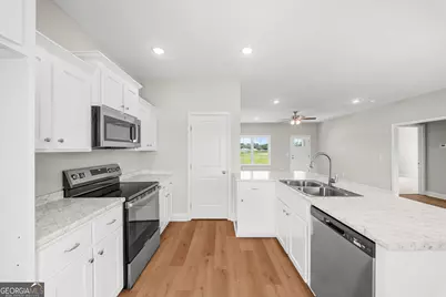 169 Landmark Circle #LOT 32, Statesboro, GA 30458 - Photo 9