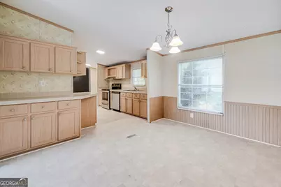 437 Burkhalter Circle, Claxton, GA 30417 - Photo 9