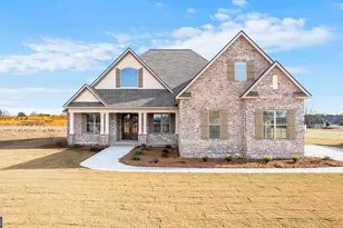 136 Pridgen Pass, Perry, GA 31069 - Photo 3
