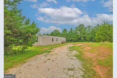 330 Edgewater Lane, Hartwell, GA 30643 - Photo 1