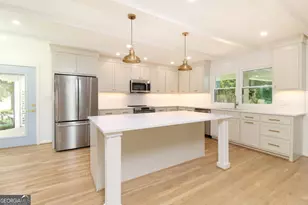100 Williamsburg Ln, Athens, GA 30605 - Photo 9