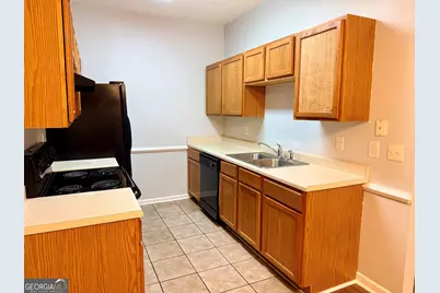746 Boston Common, Atlanta, GA 30349 - Photo 5