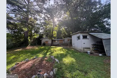 2322 E Lake Drive, Conyers, GA 30307 - Photo 5
