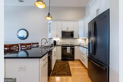 1 E 3rd Avenue #302, Rome, GA 30161 - Photo 5