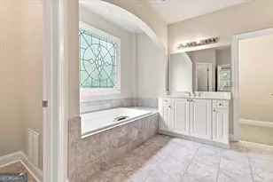 1017 Emory Parc Pl, Decatur, GA 30033 - Photo 29