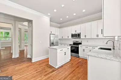 1017 Emory Parc Place, Decatur, GA 30033 - Photo 13