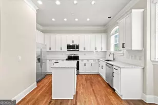 1017 Emory Parc Pl, Decatur, GA 30033 - Photo 15