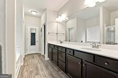 117 Thomaston St, Newnan, GA 30263 - Photo 21