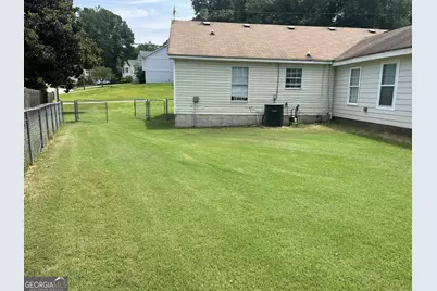 300 W Midland Avenue, Winder, GA 30680 - Photo 3