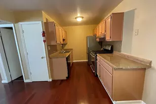 405 SW Fairburn Road SW, Atlanta, GA 30331 - Photo 5
