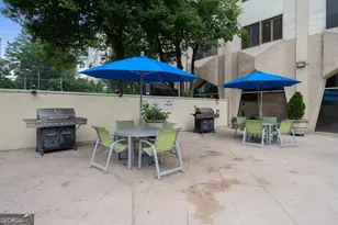 2479 Peachtree Rd NE, Atlanta, GA 30305 - Photo 23