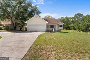 204 Lewis St, Statesboro, GA 30458 - Photo 1
