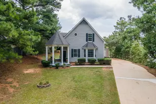 103 Collier St, Hogansville, GA 30230 - Photo 1