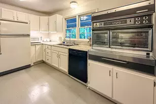 3729 Duncan Bridge Rd, Cornelia, GA 30531 - Photo 13