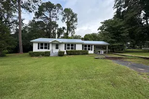 320 6th Ave, Eastman, GA 31023 - Photo 1