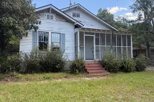 210 S Mulberry St, Statesboro, GA 30458 - Photo 1