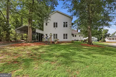 359 E Tugalo Street, Toccoa, GA 30577 - Photo 3
