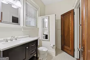 359 E Tugalo St, Toccoa, GA 30577 - Photo 33