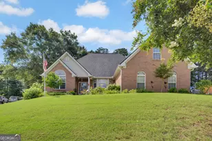 2554 Cedar Way, Loganville, GA 30052 - Photo 5