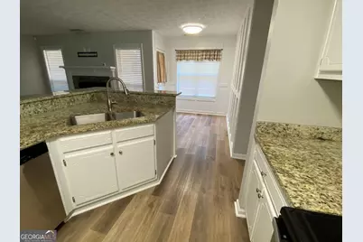 325 Towler Drive, Loganville, GA 30052 - Photo 3