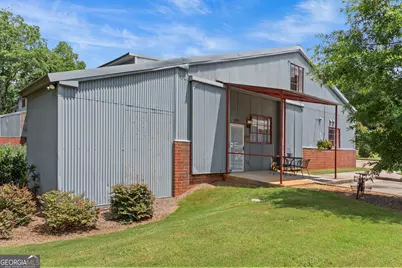 370 Park Street # 8, Madison, GA 30650 - Photo 3
