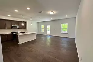 742 Vallin St, Cumming, GA 30041 - Photo 5