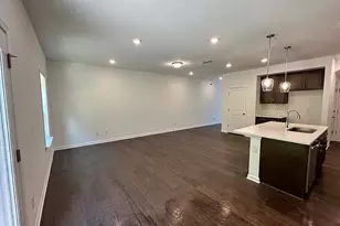 742 Vallin St, Cumming, GA 30041 - Photo 7
