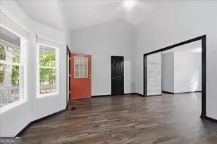 506 Howard St, Byron, GA 31008 - Photo 5