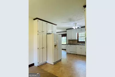 5433 Wydella Road SW, Lilburn, GA 30047 - Photo 11