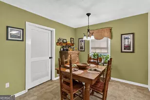 2199 Vivid Ct, Stone Mountain, GA 30087 - Photo 13
