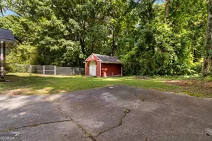 2199 Vivid Ct, Stone Mountain, GA 30087 - Photo 35