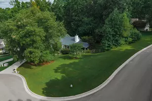 309 Calusa Pl, Ball Ground, GA 30107 - Photo 35