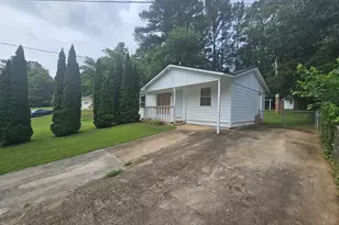 349 Roxbury Dr, Riverdale, GA 30274 - Photo 3