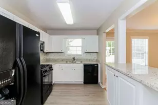 100 Ivy Glen Ct, Dallas, GA 30157 - Photo 3