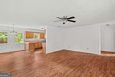 85 Waters Avenue, Allenhurst, GA 31301 - Photo 11