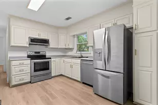 304 Rogers Rd, Statesboro, GA 30458 - Photo 17