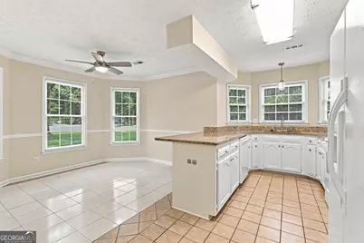 128 Treillage Lane, Peachtree City, GA 30269 - Photo 9