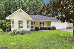 128 Treillage Ln, Peachtree City, GA 30269 - Photo 1