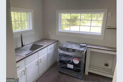 348 Hortman Avenue, Macon, GA 31204 - Photo 9