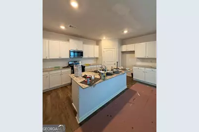 7481 Hawk Tail Way, Fairburn, GA 30213 - Photo 3