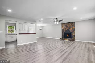 25 Hearthstone Dr, Newnan, GA 30263 - Photo 7