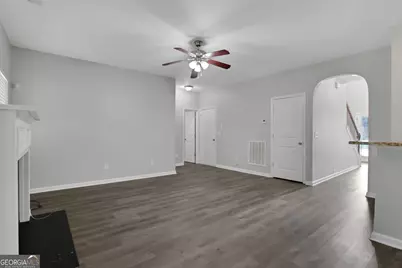 6740 Oak Hill Place, Fairburn, GA 30213 - Photo 9