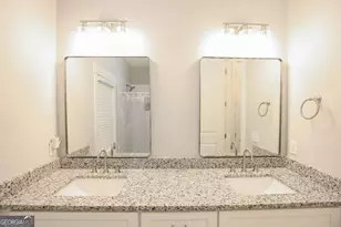 417 W 32nd St, Savannah, GA 31401 - Photo 19